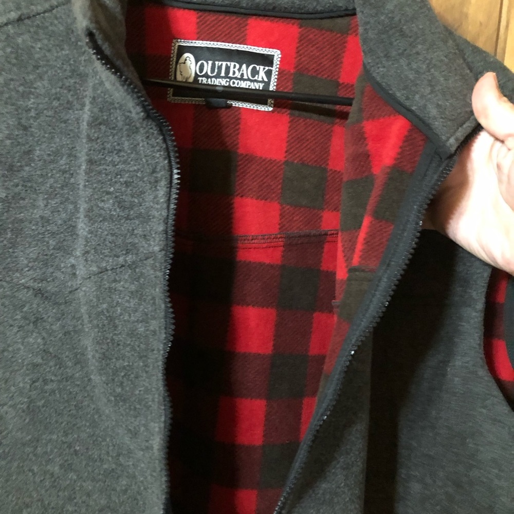Outback trading company vest. Brand new with tags. Men’s size xlarge.